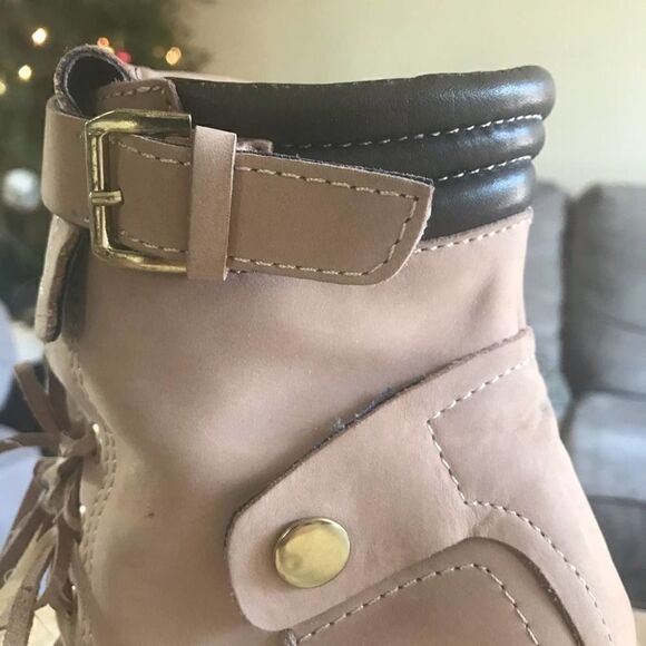 APEPAZZA Suede Combat Bootie| APEPAZZA Tan Leather Peep Toe Combat Boot | Size 7 - Picture 3 of 11